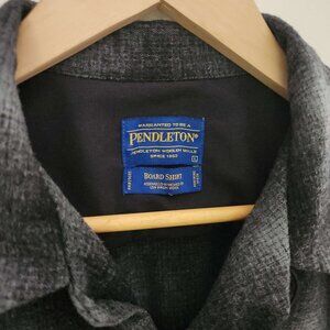 Pendleton Men’s Large Board Shirt – Black & Grey USA Wool
